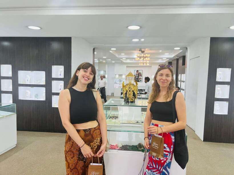 Pinnawala Day Tour from Kandy (Private tour ) - Kandy Cultural Dance Show and the Temple of the Tooth Relic Evening Puja