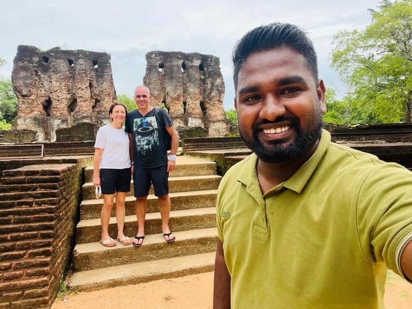 Polonnaruwa Day Tour from Kandy (Private ) - Matale Hindu Temple: start with calm before the big ruins