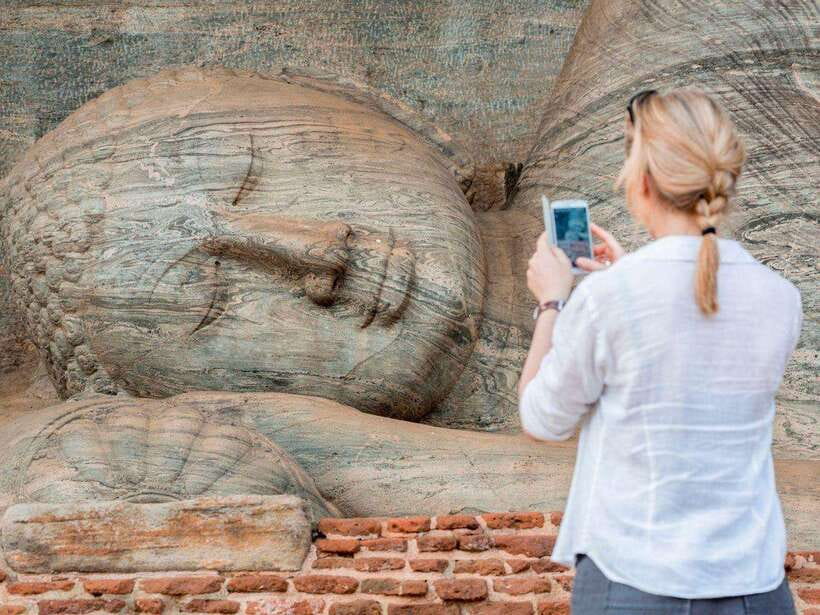 Polonnaruwa: Private Guided Cycling Tour with Hotel Pickup - The 4-Hour Structure: How the Riding and Stops Work Together