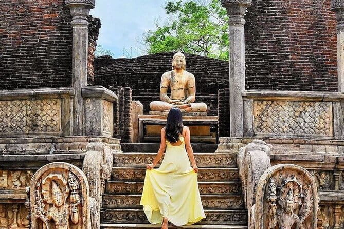 Private Car & English-Speaking Driver – Sri Lanka Island wide - Your Route, Your Rules: Planning Help and Hotel Coordination
