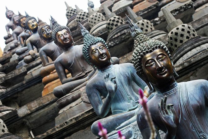 Private Half-Day Colombo City Tour - Gangaramaya (Vihara) Buddhist Temple: Where Colombo’s Temple Energy Shows