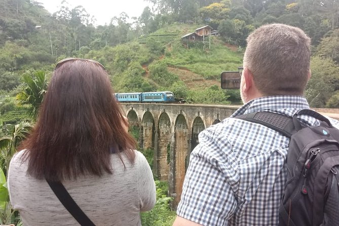 Private Hiking Adventure to the Little Adam’s Peak And Nine Arches Bridge. - Transfers and meeting point: make your start easy