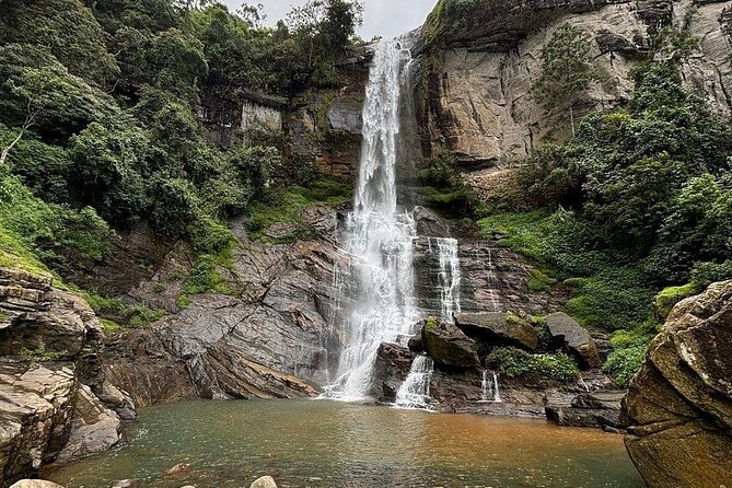 Private Multi Day Sri Lanka Tour with Chauffeur - Day 4: Nine Arches Bridge, Mini Adams Peak, and Glenloch tea