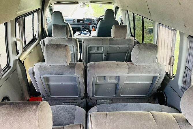 Private Round Tour in Sri Lanka with Vehicle - The driver factor: safe, punctual, and easygoing with mixed-age groups