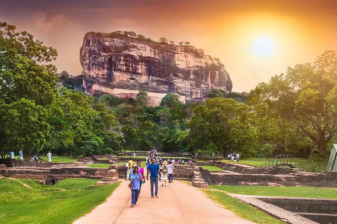 Private Sigiriya Day Tour and Authentic Sri Lankan Lunch Buffet - Pidurangala Rock hike for views: a strong add-on if you can walk