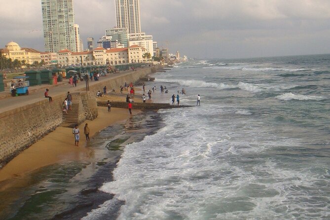 Ride and Explore Colombo and Food By Tuk Tuk Tour All Inclusive - Lotus Tower, Old Town Hall, and Wolvendaal Church: Architecture Buffs Will Enjoy This