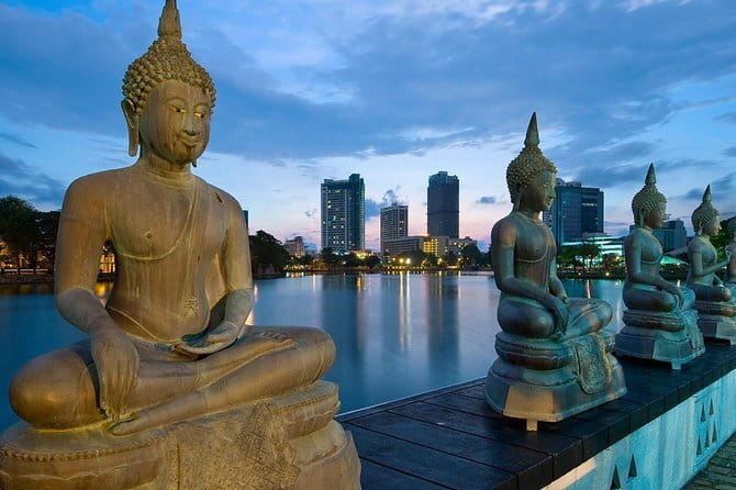 Shore Excursion Colombo Port To Colombo City Tour for 1 to 2 People - Air-conditioned car + private guide = comfort and control