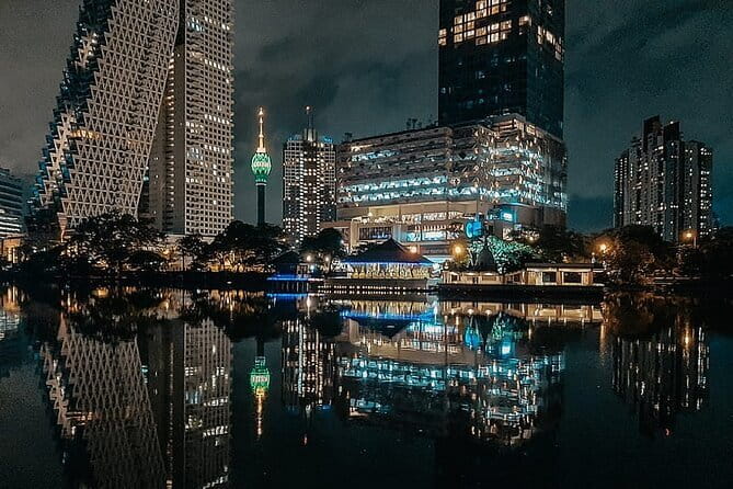 Shore Excursion Colombo Port to Mount Lavinia Beach & Colombo city For 4 - 6 Pax - Colombo City Highlights on the Way: Fast Views That Help You Understand the City