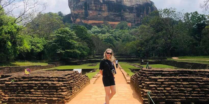 Sigiriya and Dambulla Private Full-Day Tour - What to Bring (and What to Wear) for Stairs + Heat