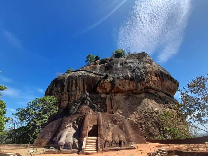 Sigiriya & Dambulla: All Inclusive Day Tour - Sigiriya Museum: a smart stop that can change how you see the fortress