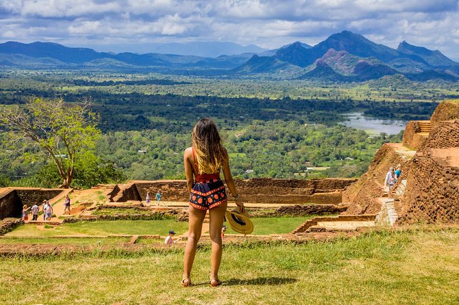 Sigiriya Rock and Dambulla Cave All Inclusive Private Day Trip - Practical Tips That Save Your Feet, Your Stomach, and Your Patience