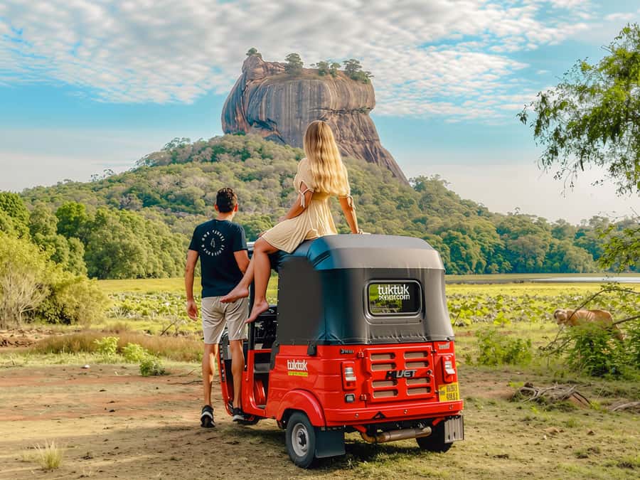 Sigiriya: Sigiriya or Pidurangala Sunrise/Sunset Hike - What the Climb Feels Like: 30 Minutes, Moderate Fitness, No Lift