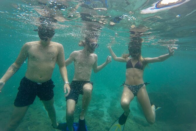 Snorkeling On Beautiful Rock Island - Unawatuna by Boat - Gear and safety: why the included life vest makes a difference