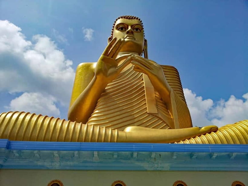 Sri Lanka Private 10-Day Round Tour Car, Guide, Hotels, Food - The hill-country train to Ella: scenic power and ticket reality