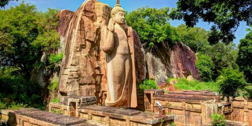 Sri Lanka Private 3-Day Cultural Tour, 5 UNESCO Sites - Day 2: Sigiriya Rock Fortress, Polonnaruwa, and a Minneriya jeep-safari chance