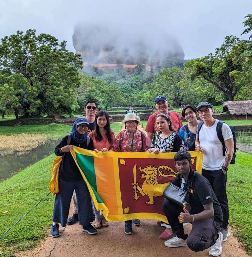 Sri Lanka private tour package 10 Days. and luxury hotel - The route works: why this 10-day Sri Lanka order makes sense
