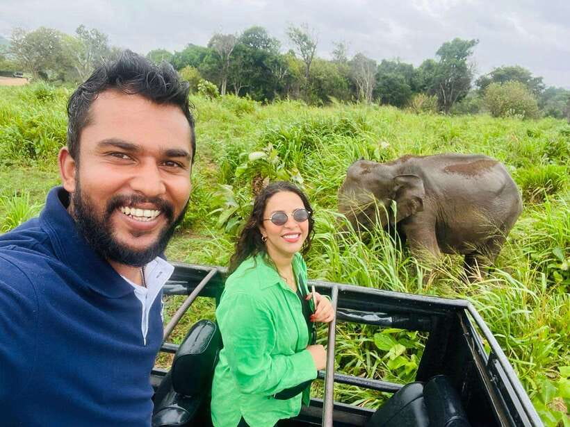 Sri Lanka private tour package 10 Days. and luxury hotel - Day 6 Ella: train ride views, Nine Arch Bridge, and room to hike