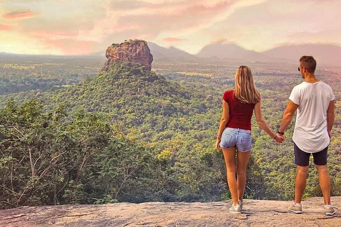 Sri Lanka private tour package 9 night 10 Day with driver+vehicle+accommodations - Day 4 to Day 5: Dambulla caves, spice and batik stops, then Kandy city life