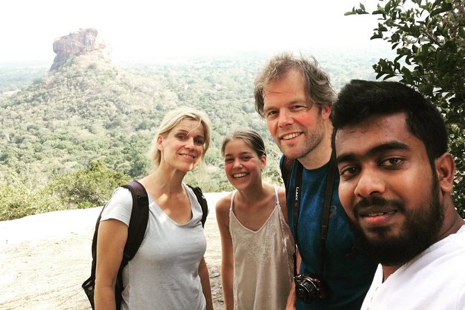 Sri Lanka private tour package 9 night 10 Day with driver+vehicle+accommodations - Day 9: Mirissa whale and dolphin watching with a guided outing