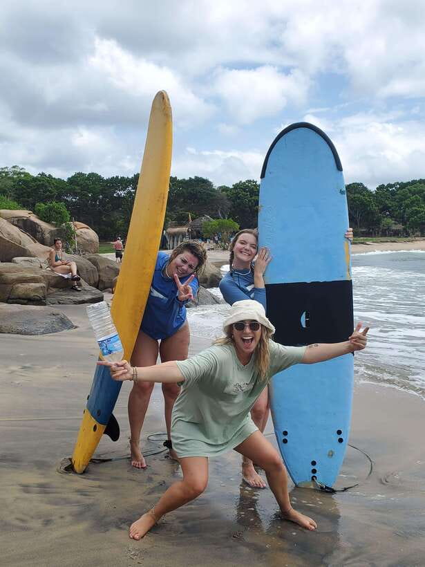 Surf & Stay: Private Surf Lesson in mirissa - What you get in a 1.5-hour to 1-day private lesson