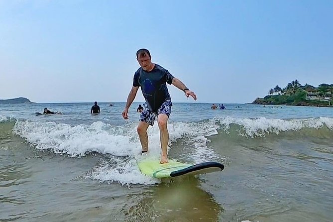 Surfing Lessons at Unawatuna - The instructor + included surfboard: why this setup is good value
