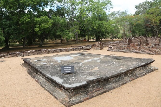 Three Ancient Kingdoms Tour | from Colombo - Stop 2: Yapahuwa Rock Fortress and the climb to the stupa ruins