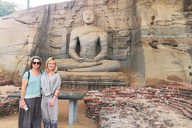 Tour Packages in Sri Lanka - Most Popular Round Tour - All in One Tour - Day 6: Horton Plains (on request), Gregory Lake, then the Nanuoya-to-Ella train