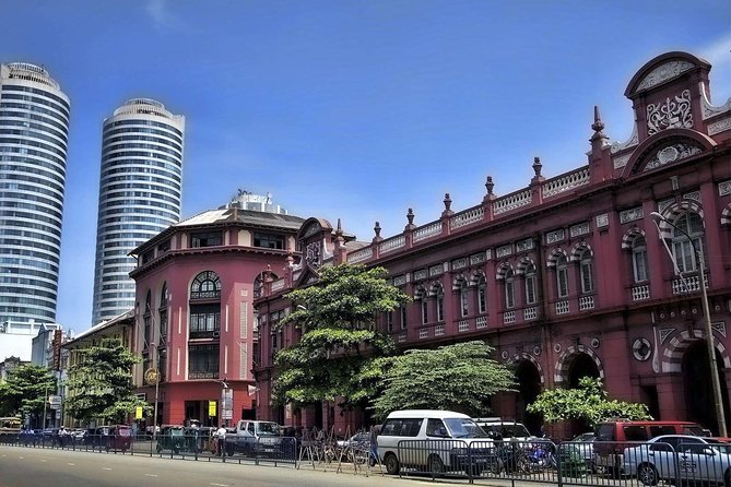 Tuk It Easy Colombo - Pickup, Mobile Tickets, and Where You’ll Stand While Waiting