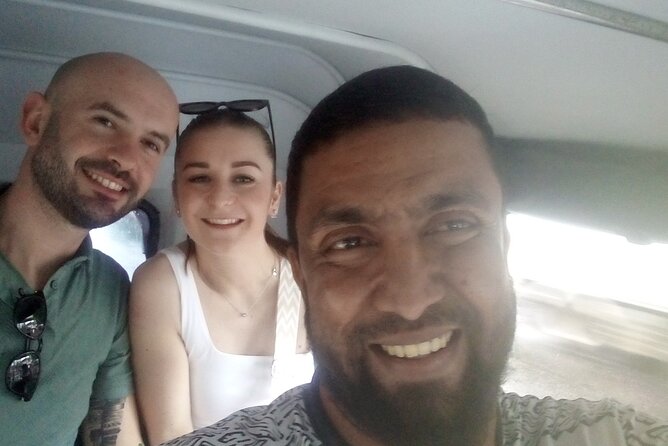 Tuk Tuk city tour is very cheap in colombo( All inclusive tour) - Getting your bearings fast with a 4-hour Colombo tuk-tuk loop