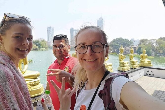 Tuk Tuk Private Tour Exploring Sri Lanka Capital of Colombo - Why a private tuk-tuk is the best way to see Colombo